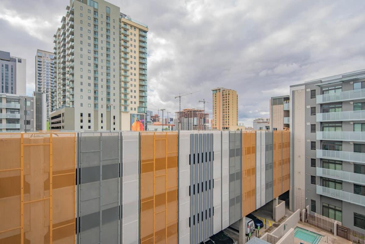 Appartamento Adorable 1bd - Downtown - Gym, Pool, Parking