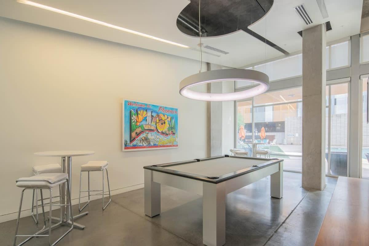 Appartement Adorable 1bd - Downtown - Gym, Pool, Parking