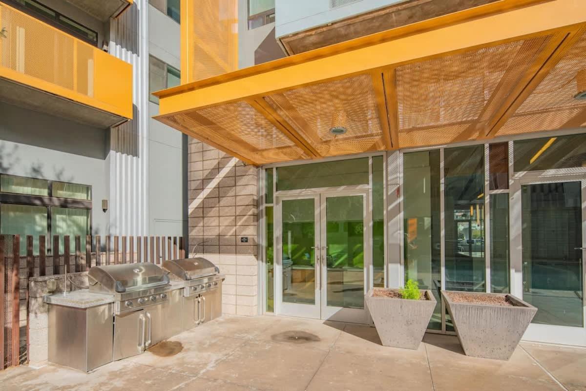 Appartement Adorable 1bd - Downtown - Gym, Pool, Parking *