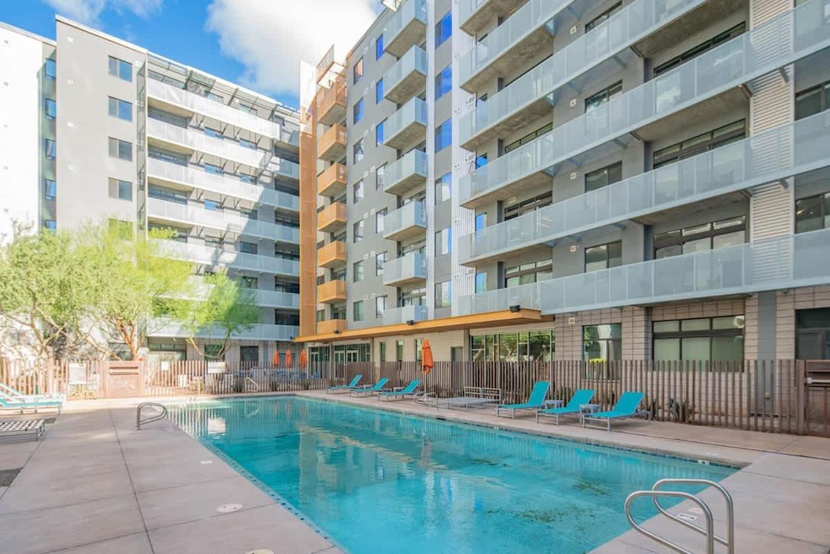 Appartement Adorable 1bd - Downtown - Gym, Pool, Parking *